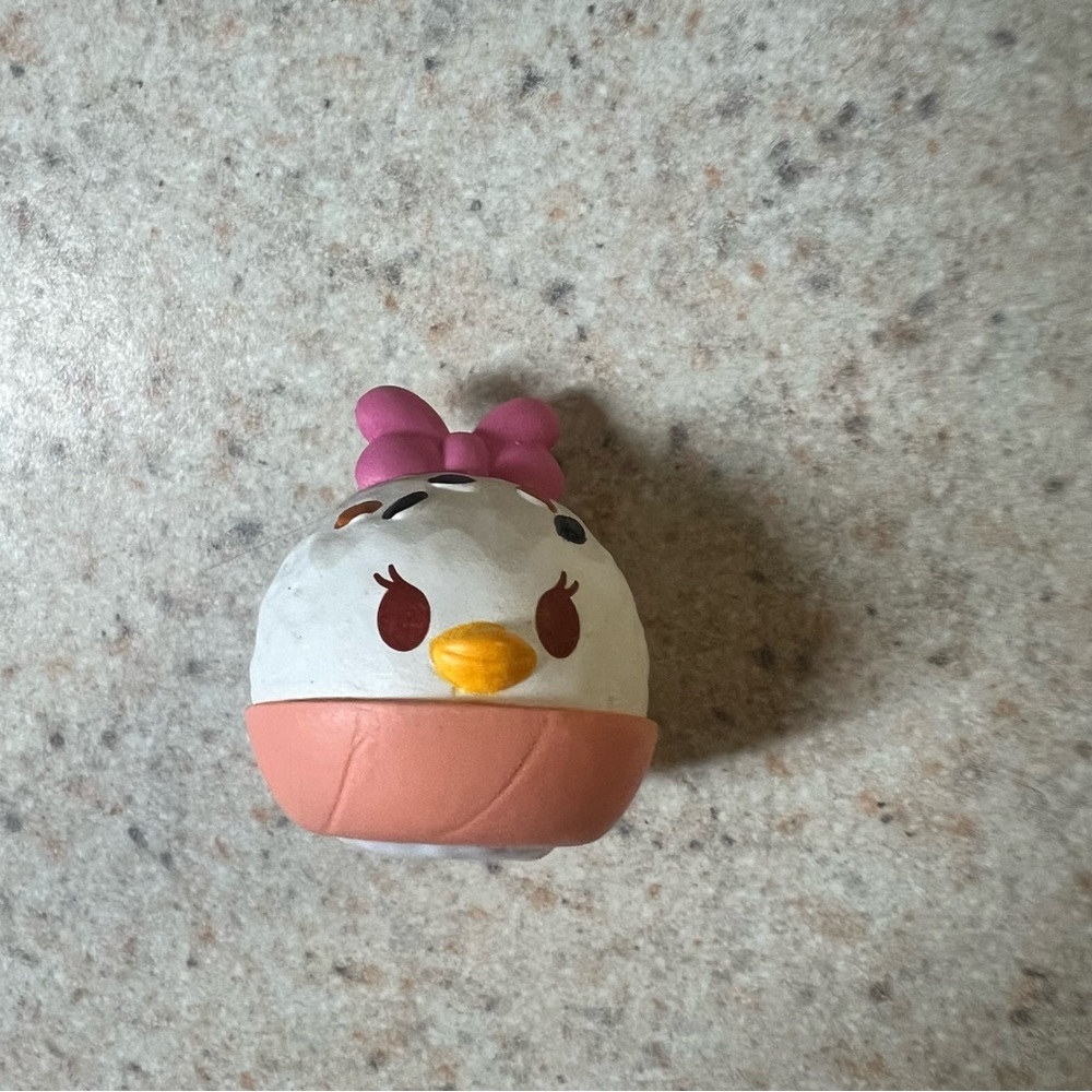 Daisy Duck mini munch salmon roll munchlings